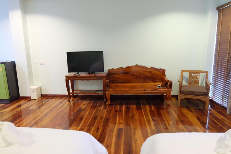 Bedroom 3, Menam Resort, Bang Len
