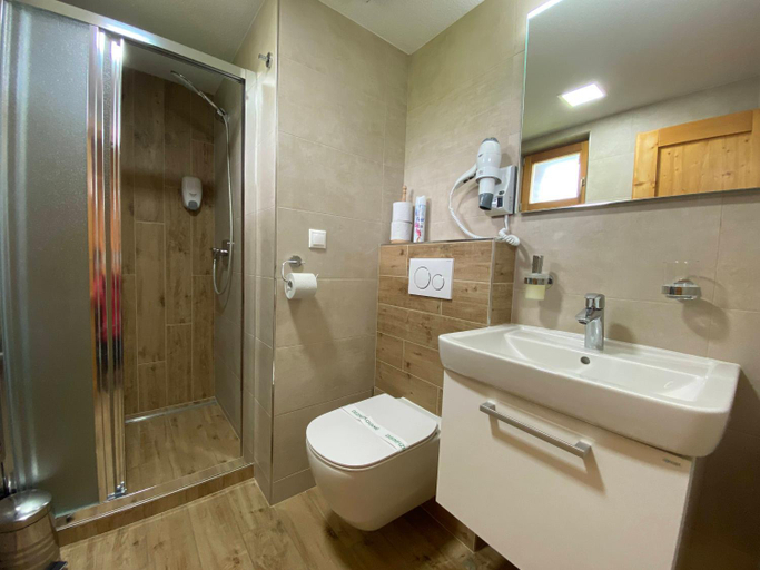Bathroom 3, Tatralandia Chatky, Liptovský Mikuláš