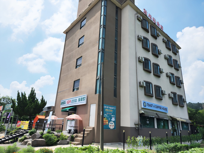 Exterior & Views 2, Gunsan La Siesta Hotel, Gunsan