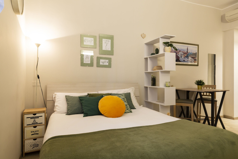 Room 2, notaMi - City Charme Studio, Milano