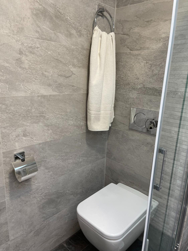 Bathroom 3, Front Line Marina Apartment With Roofterrace, Las Palmas