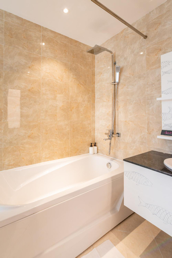 Bathroom 4