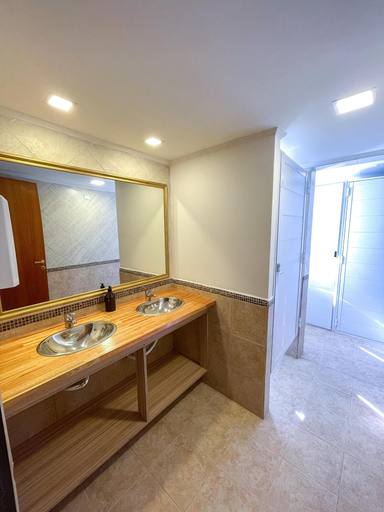 Bathroom 3, Falucho, Punilla