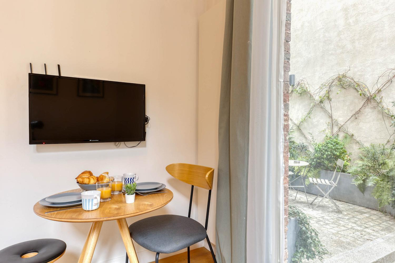 Others 5, Les Cottages de Montmartre - Secret Courtyard, Paris