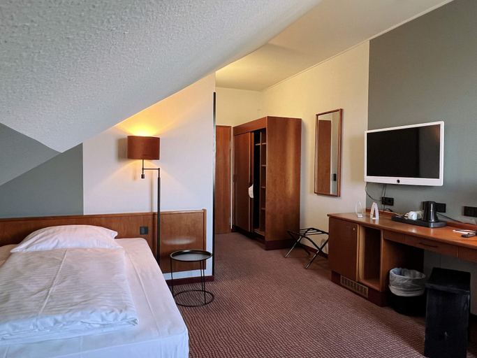 Bedroom 4, Classik Hotel Magdeburg, Magdeburg