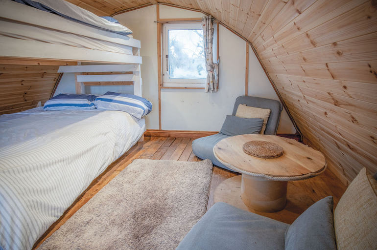 Bedroom 5, The Pod - 1 Bedroom - Freshwest Beach Retreat, Pembrokeshire