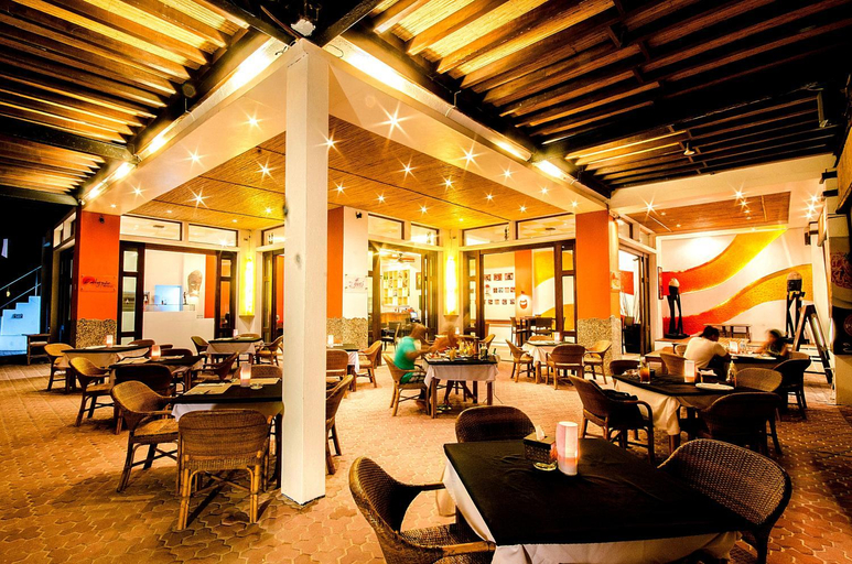 Food & Drinks 4, Calypso Dive Resort, Malay