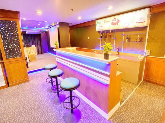 Food & Drinks 4, Bay Srinakarin Hotel, Muang Samut Prakan