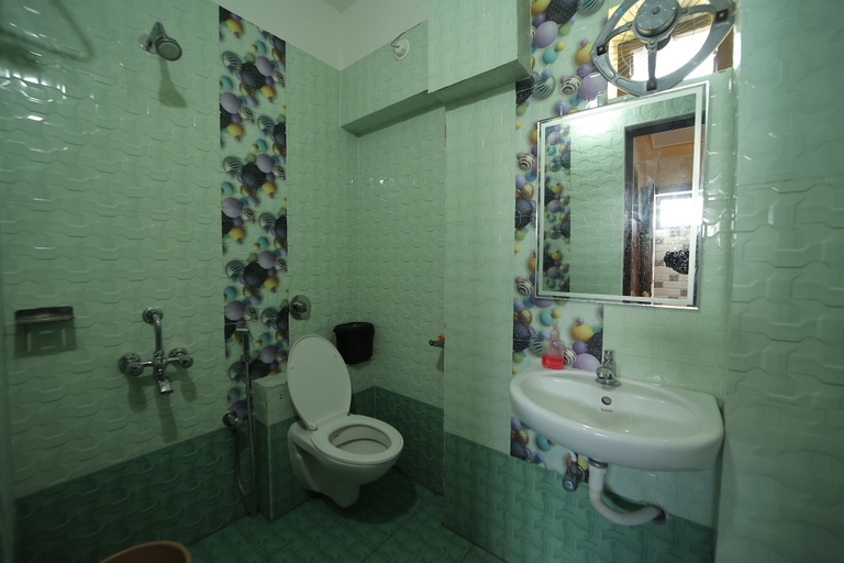 Bathroom 4, French Breeze Residency, Viluppuram