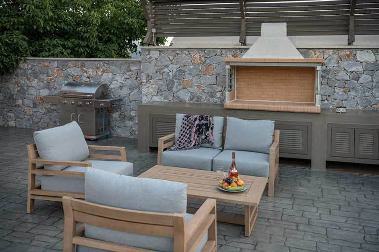 Others 3, Villa Enny, 3 BD with Private Heated Pool, Crete