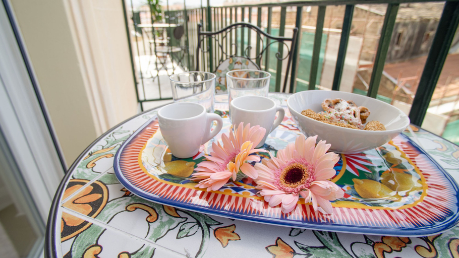 Food & Drinks 5, Palermo Historia Rooms and Suites, Palermo