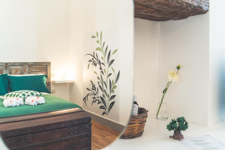 Others 5, Masseria Gagliardi, Taranto