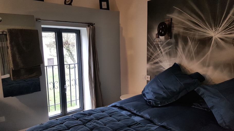Bedroom 2, Appartement le Cluny, Saône-et-Loire