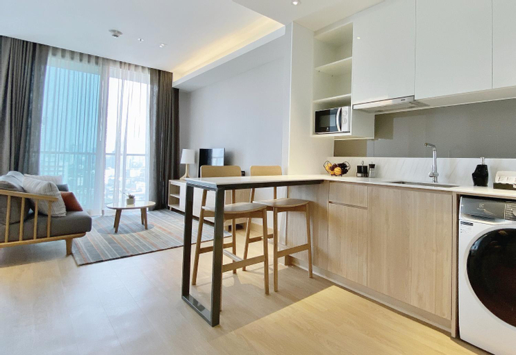 Dining Room 7