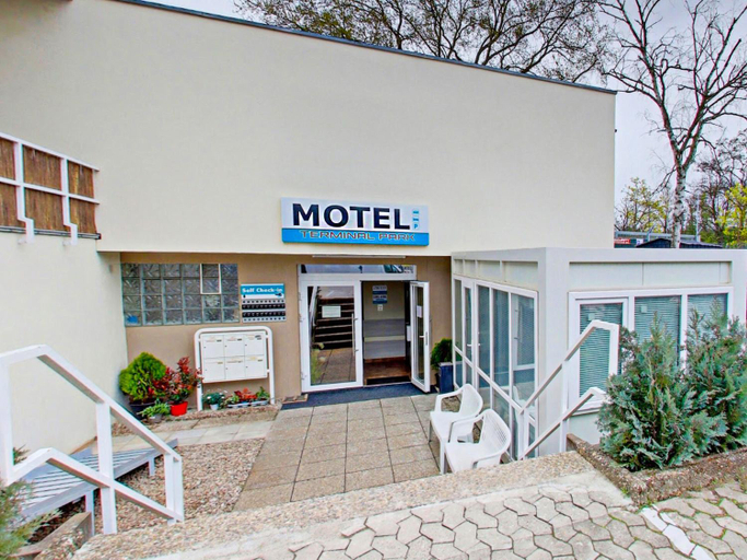 Exterior & Views 2, Terminal Park MOTEL, Groß-Gerau