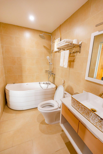 Bathroom 5, Hoa Vien Hotel - Kim Boi Hot Spring, Kim Bôi
