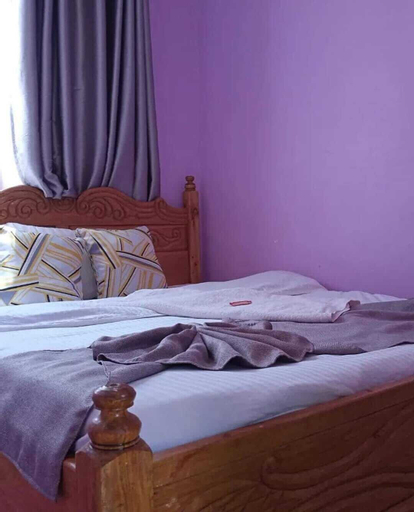 Bedroom 13