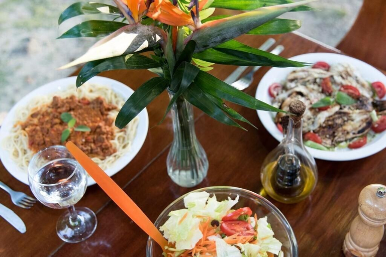 Food & Drinks 5, Posada del Cerro, Flores