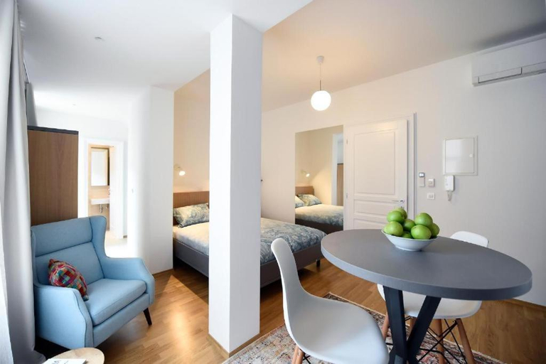 Others 3, City Centre Chic Apartment Ljubljana 2/4, Ljubljana