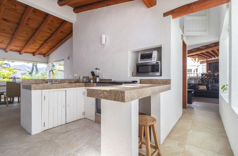 Others 4, Lake view house with private pool, Valle de Bravo