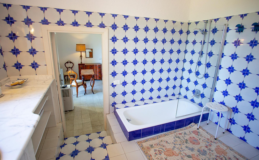 Bathroom 3, 3604 Villa Pretner by Barbarhouse, Napoli