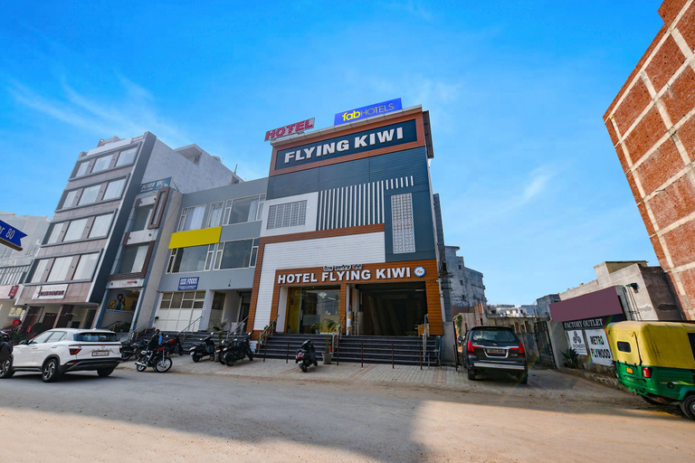 Exterior & Views 2, Fabhotel Flying Kiwi, Sahibzada Ajit Singh Nagar