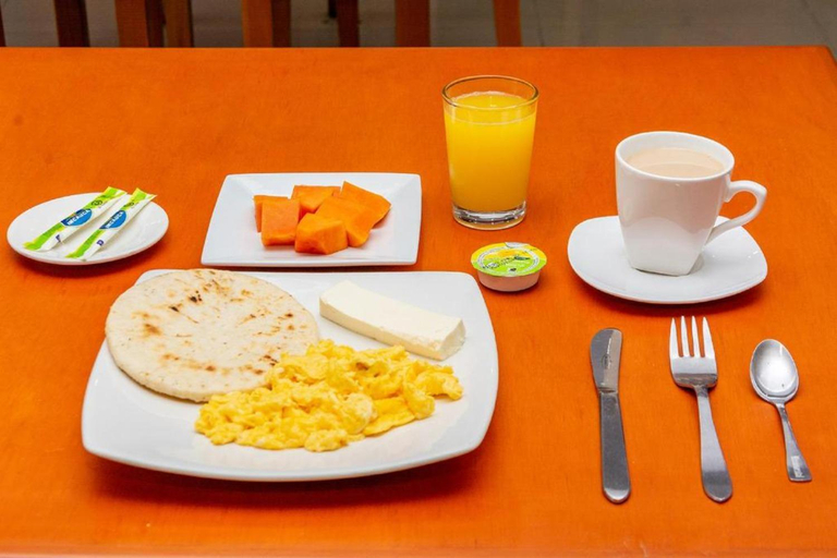 Food & Drinks, Hotel Golden Empresarial, Dosquebradas