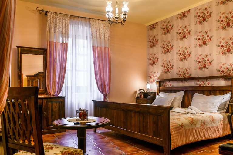 Bedroom 2, Hotel Monte Cristo
