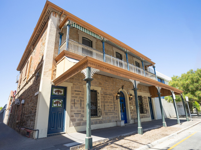 Exterior & Views 1, Base Camp Hostel, Adelaide