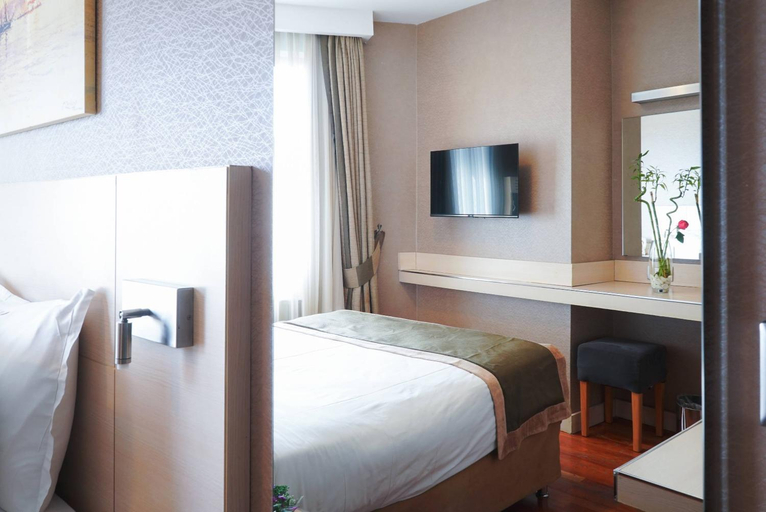 Bedroom 5, Troya Hotel, Beyoğlu
