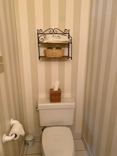 Bathroom 3, The Cypress Inn, Horry