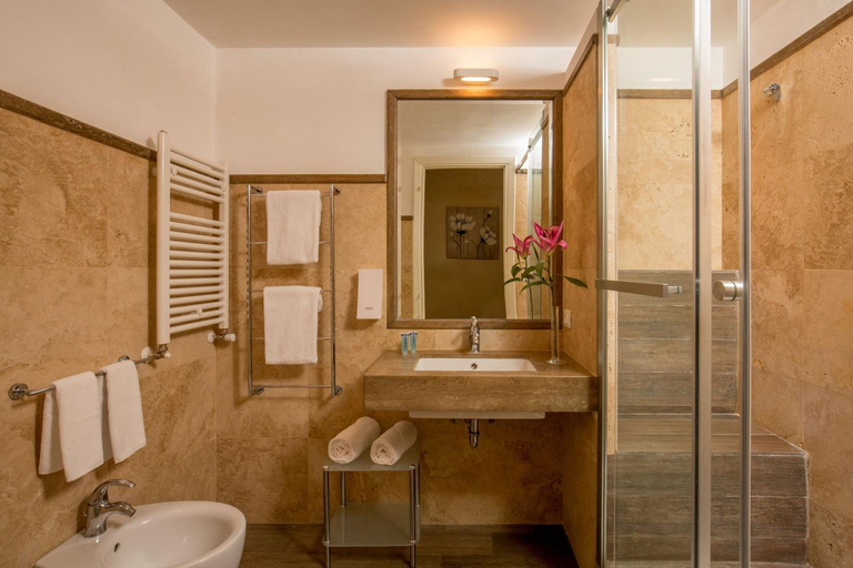 Bathroom 3, Aenea Superior Inn, Rome
