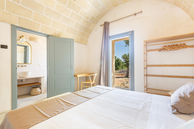 Others 4, 3517 Tenuta Venti Pamaridi by Perle di Puglia, Brindisi