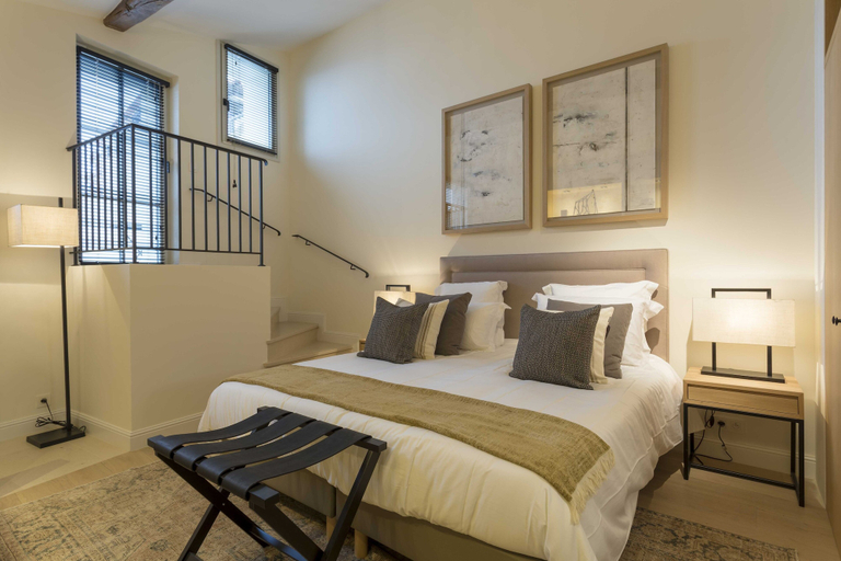 Bedroom 5, Mougins Luxury Retreats, Alpes-Maritimes