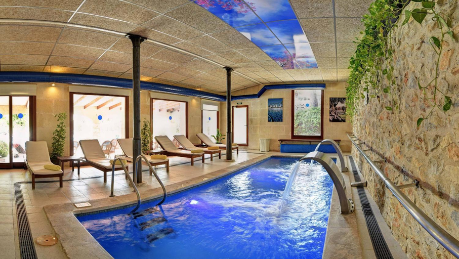 Sport & Beauty 2, Hotel Monnaber Nou, Baleares