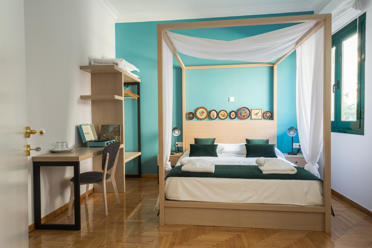 Bedroom 3, Neratzia Rooms, Attica