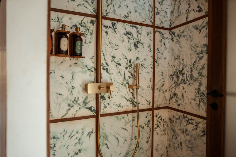Bathroom 5