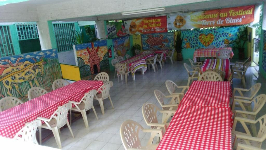 Food & Drinks 5, El Rancho, Grand-Bourg