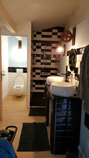 Bathroom 5, Appartement le Cluny, Saône-et-Loire