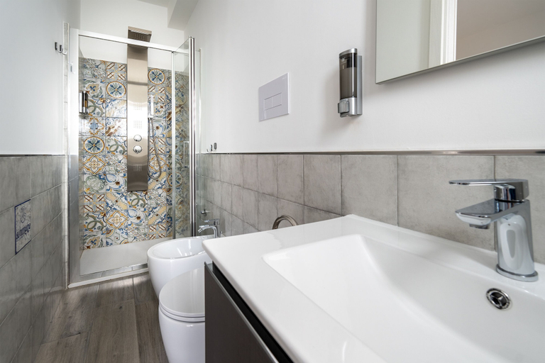 Bathroom 5, Ammare Bed & Breakfast, Salerno