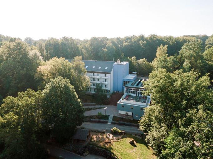 Exterior & Views 2, Hotel am Zoo GmbH & Co KG, Neunkirchen