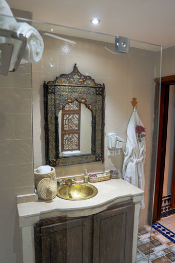 Bathroom 3, Darif's Riad Fes, Fès