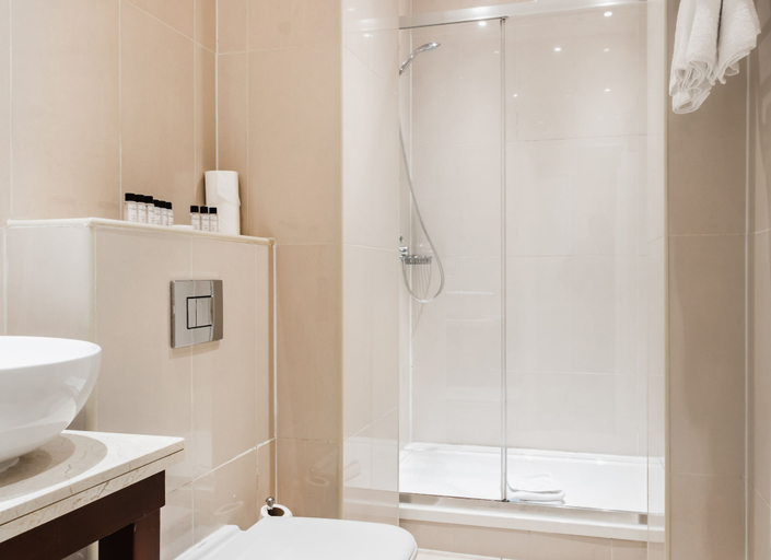 Bathroom 4, Park Grand Hyde Park, London