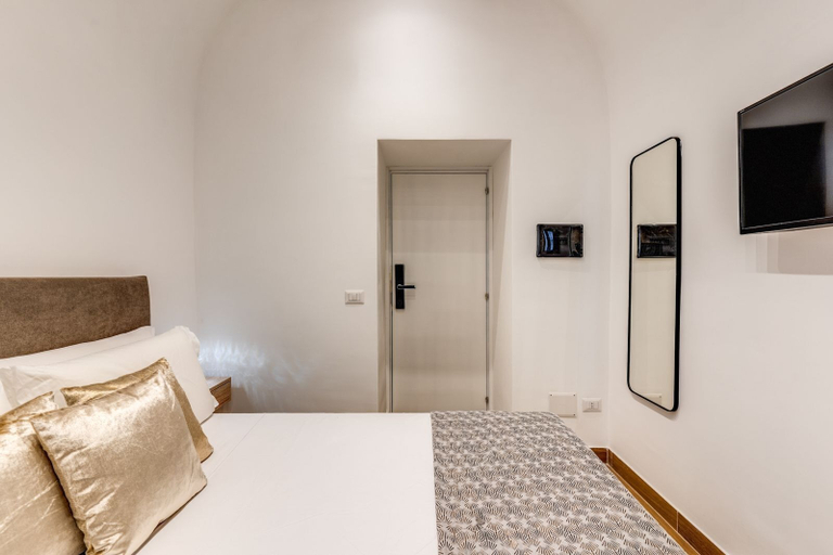 Bedroom 2, Domus Partenopea, Napoli