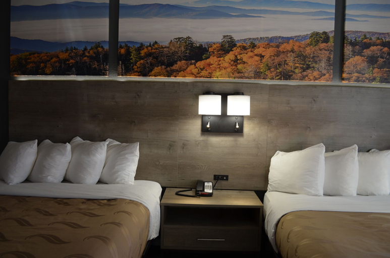 Bedroom 3, Quality Inn & Suites Ankeny - Des Moines, Polk