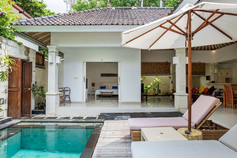 Swimming Pool 12