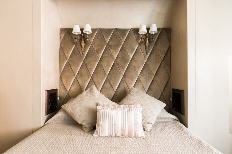Room 3, Luxury Two Bedroom House Trastevere, Roma
