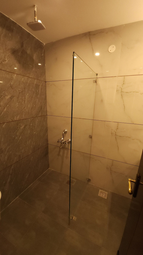 Bathroom 4, Hotel Multitech Premium, Chandigarh