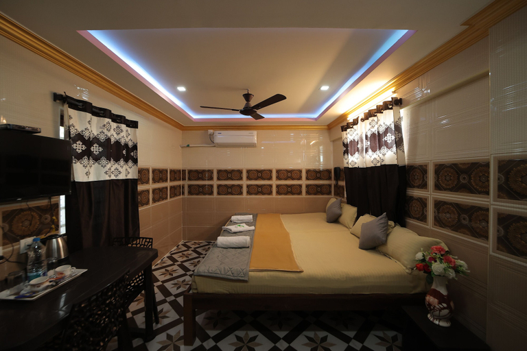 Bedroom 3, French Breeze Residency, Viluppuram