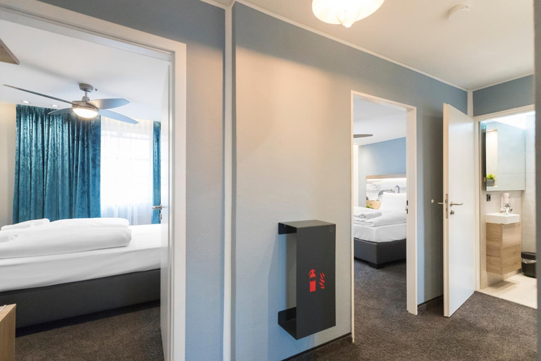 Bedroom 2, Riverview Apartments by dasPaul, Nürnberg